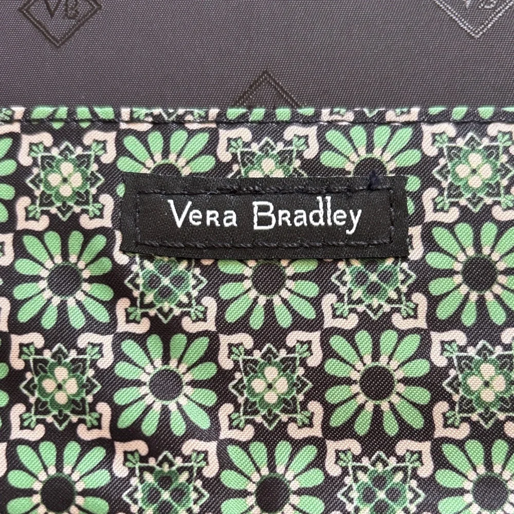 NEW Vera Bradley Winter Berry Quilted Tablet Sleeve - Pink & Green Floral Print